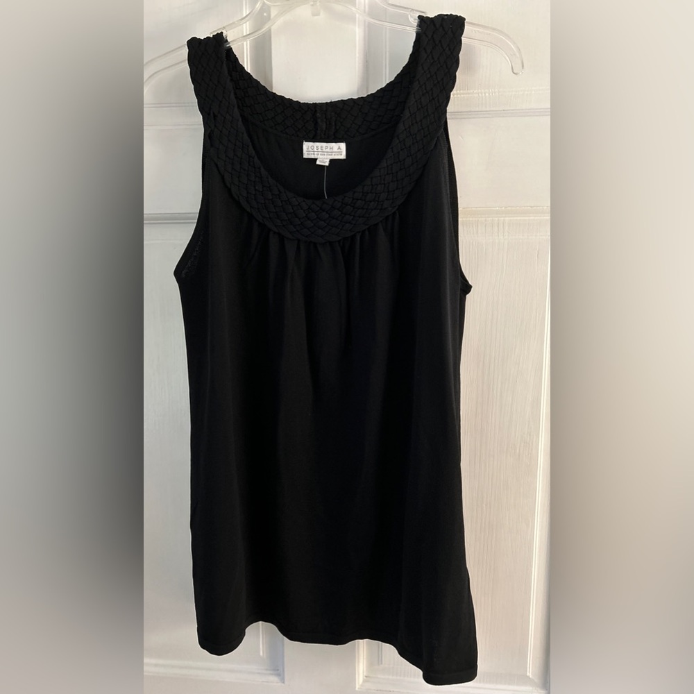 NEW JOSEPH A SLEVELESS TOP
